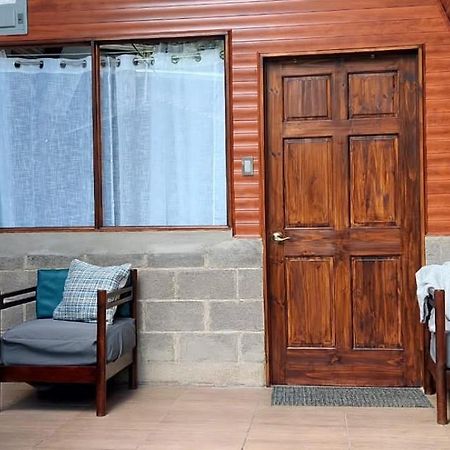 Casita Happy Feet And Tours Corcovado Hotel Drakes Bay Exterior foto