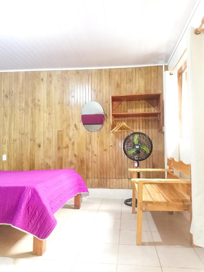 Casita Happy Feet And Tours Corcovado Hotel Drakes Bay Exterior foto