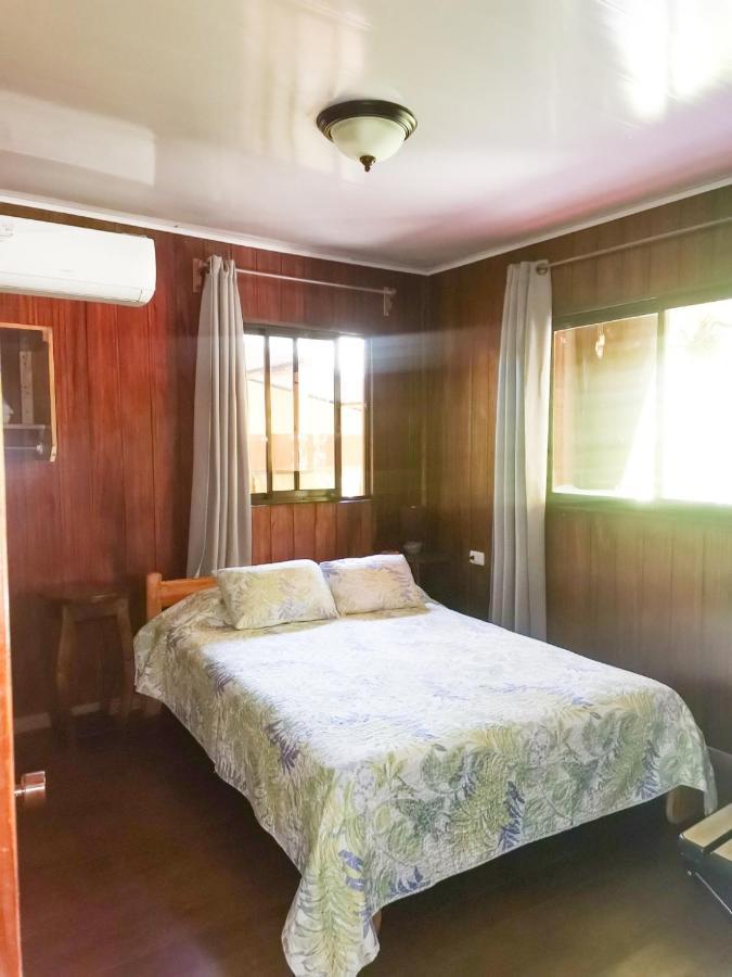 Casita Happy Feet And Tours Corcovado Hotel Drakes Bay Exterior foto